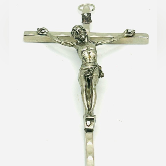 6-item Lot Religious Decor, Framed artwork, Rosary, crucifix Virgin Mary Jesus - Picture 7 of 13